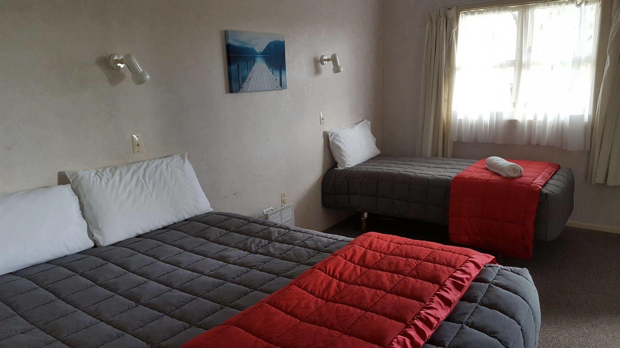 Coastal Motor Lodge Thames Kültér fotó